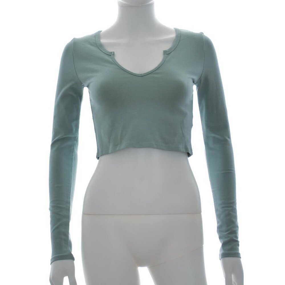 NWT Forever 21 - XS - Long Sleeve Green Crop Top